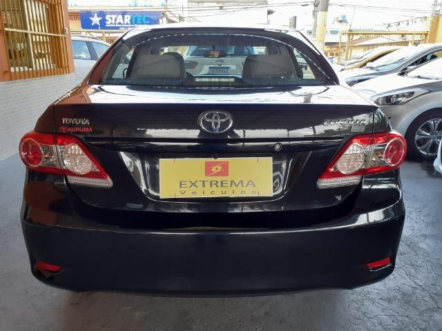 Toyota Corolla GLI 1.8 Aut 2014. Único dono! - Foto 8