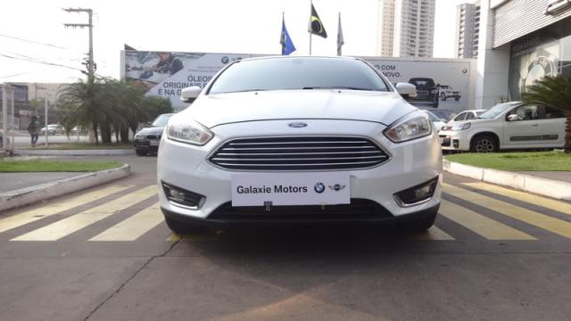 FORD FOCUS TITANIUM 2.0 16V(AUT.) 5P (FLEX)