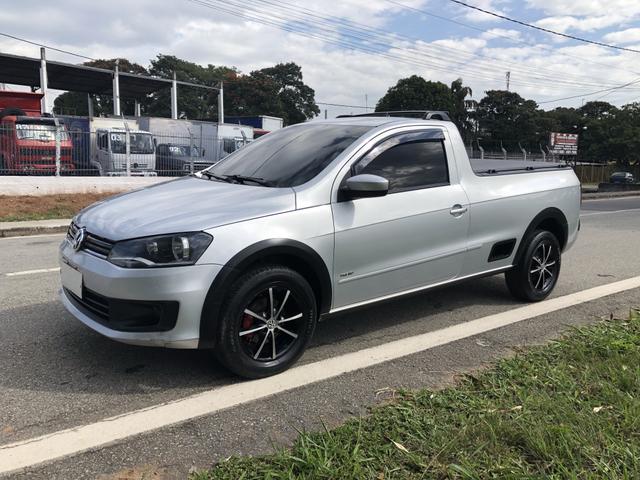 VW Saveiro GVI Completa 2014