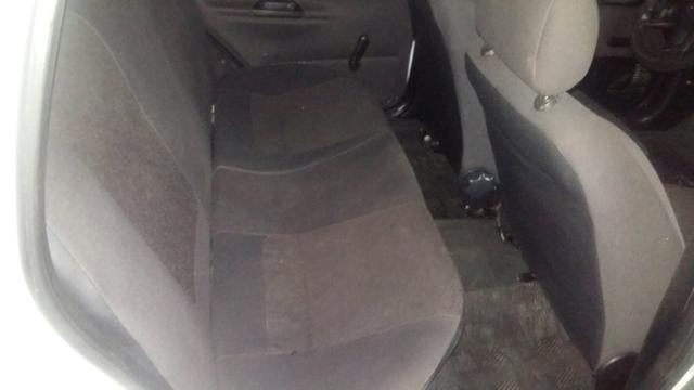 Gm Chevrolet Corsa sedam - Foto 3
