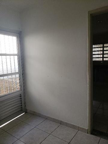 Casa 2 dormitorios, 2 vagas 1.000 - Foto 2