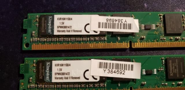 Memórias 8GB Kingston - 2 x 4GB Ddr3 1600MHz desktop