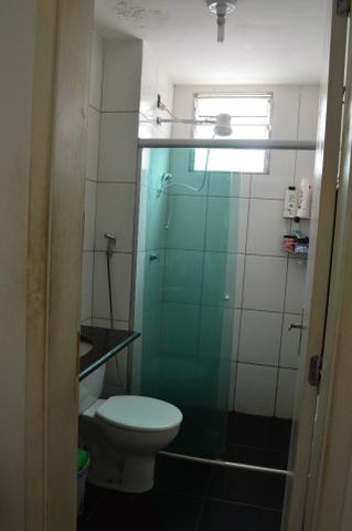 Apartamento com 2 quartos, garagem coberta demarcada e mais - Foto 9