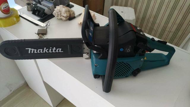 Motoserra Makita