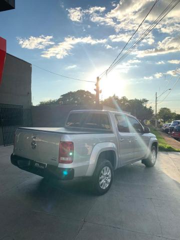 AMAROK 2017/2018 2.0 TRENDLINE 4X4 CD 16V TURBO INTERCOOLER DIESEL 4P AUTOMÁTICO - Foto 4