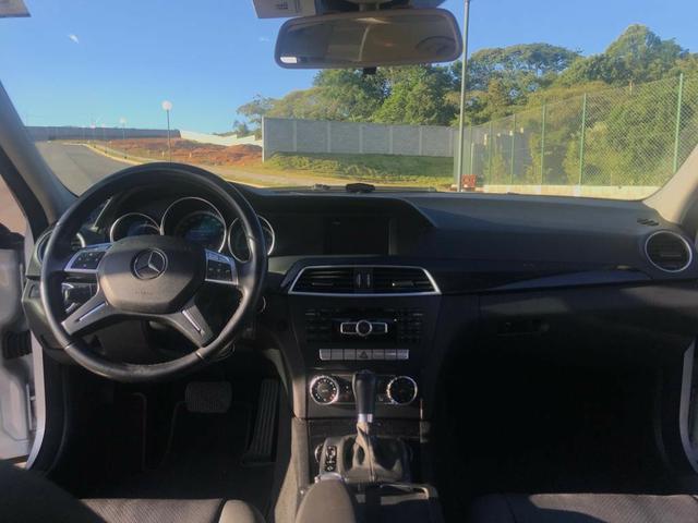 Mercedes-Benz C 180 1.8 CGI Classic 16V Turbo Gasolina 4P Aut. - 2011/2012 - Foto 7
