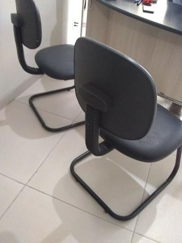 Mesas e cadeiras para escritório - Foto 2
