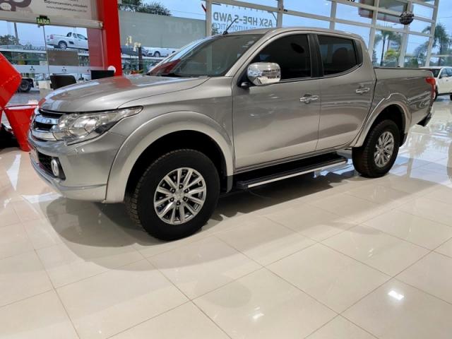 MITSUBISHI L200 TRITON 2.4 16V TURBO DIESEL SPORT HPE-S CD 4P 4X4 AUTOM?TICO. - Foto 3