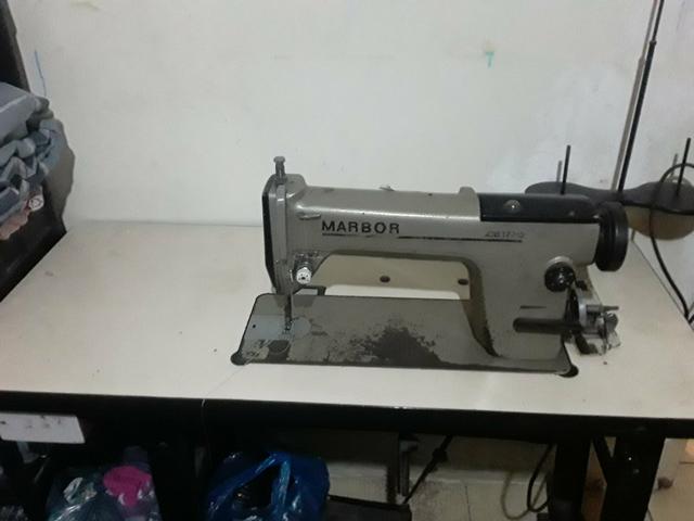 Maquina de costura industrial