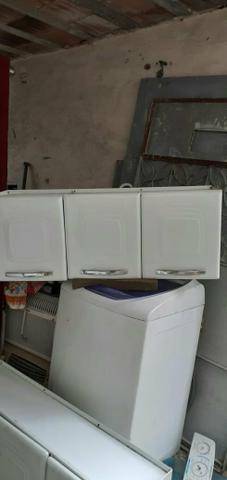 Vendo 2 armário de cozinha de parede de 3 portas não reservo - Foto 3