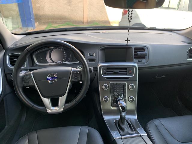 Volvo S60 momentum T5 2016 - Foto 4