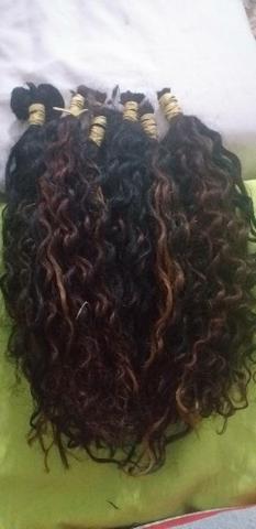 Cabelo cacheado 200 gramas 550 .passo cartão e pic pay - Foto 2