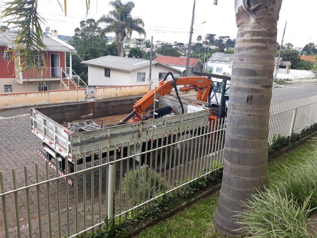 Munck, muck, muque, trado, perfuratriz, vw 13.150, vw, caminhão munck - Foto 16