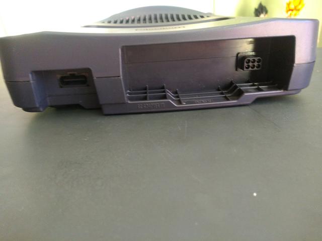 Nintendo 64 Console + 2 jogos originais + cabo av - Foto 5