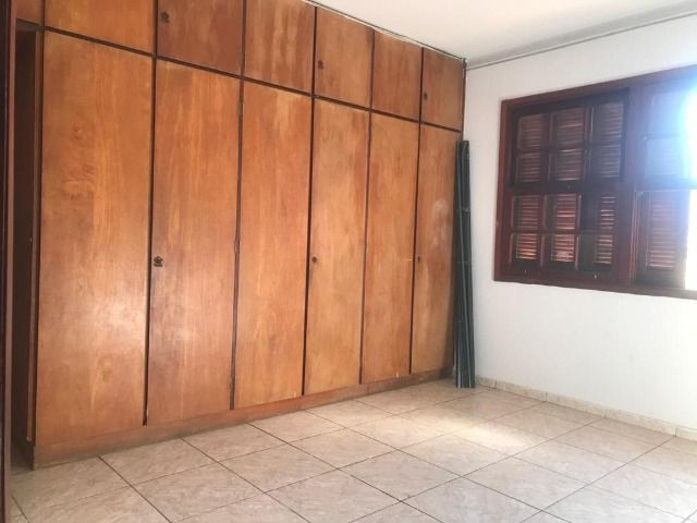 Casa - 4 quartos, setor dos funcionários, ótima oportunidade - Foto 10