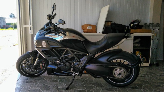 DUCATI DIAVEL CROMO