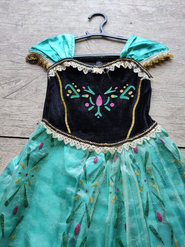 vestido princesa anna frozen - 2 Tm M - Roupas e calçados - Chácara de  Recreio Santa Fé, Campinas 999143954 | OLX