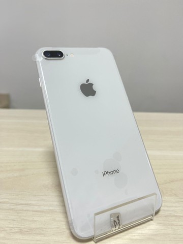 iPhone 8 Plus Branco 64gb SEMINOVO - até 12x sem juros, LOJA FÍSICA EM CURITIBA  - Foto 2