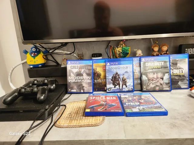 Console Playstation 4 E Jogo God Of War Ragnarok Sony Cor Preto