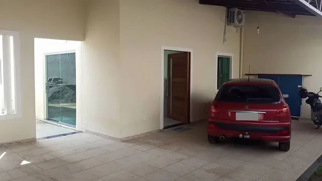 Vendo ou Alugo Linda Casa de 2/4 com Suíte no Parque Ipê em Feira de Santana