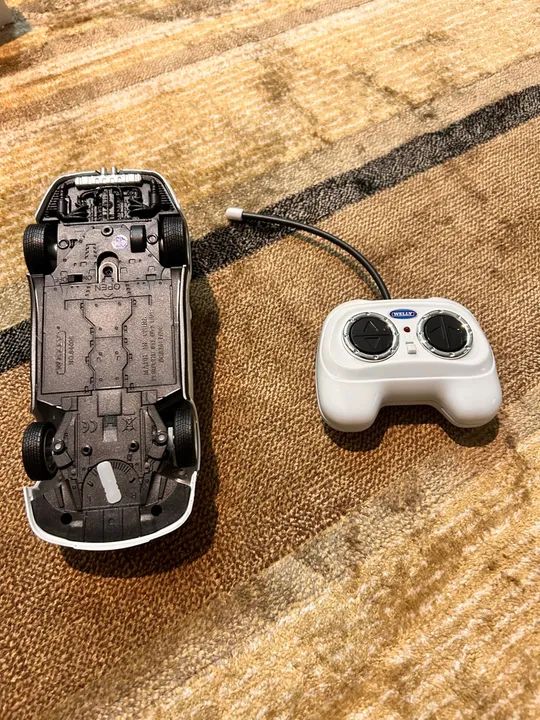 Porche 1/24 R/C colecionador - Foto 4
