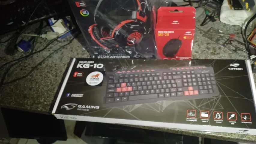 Kit Gmer  entrada C3 Tech "mouse Teclado e headset RGB " - Foto 2