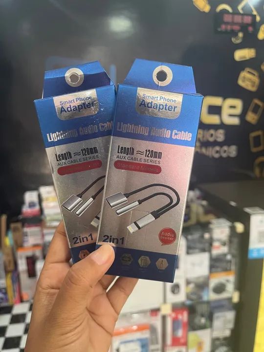 Cabo Lightning to Audio + carga para iPhone 