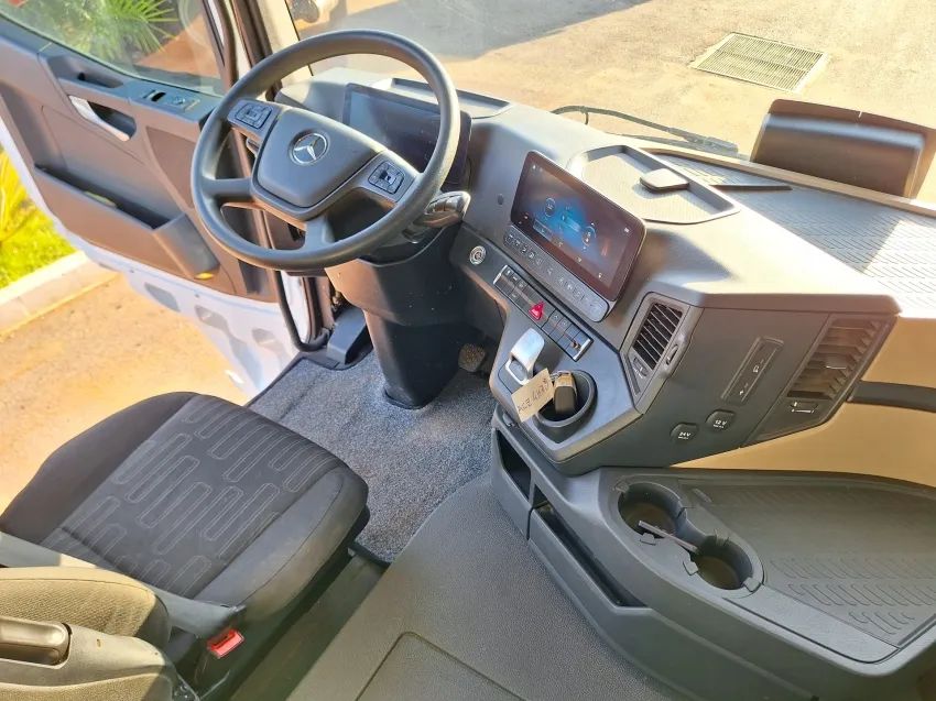 Mercedes-Benz New Actros 2548 LS. - Foto 10