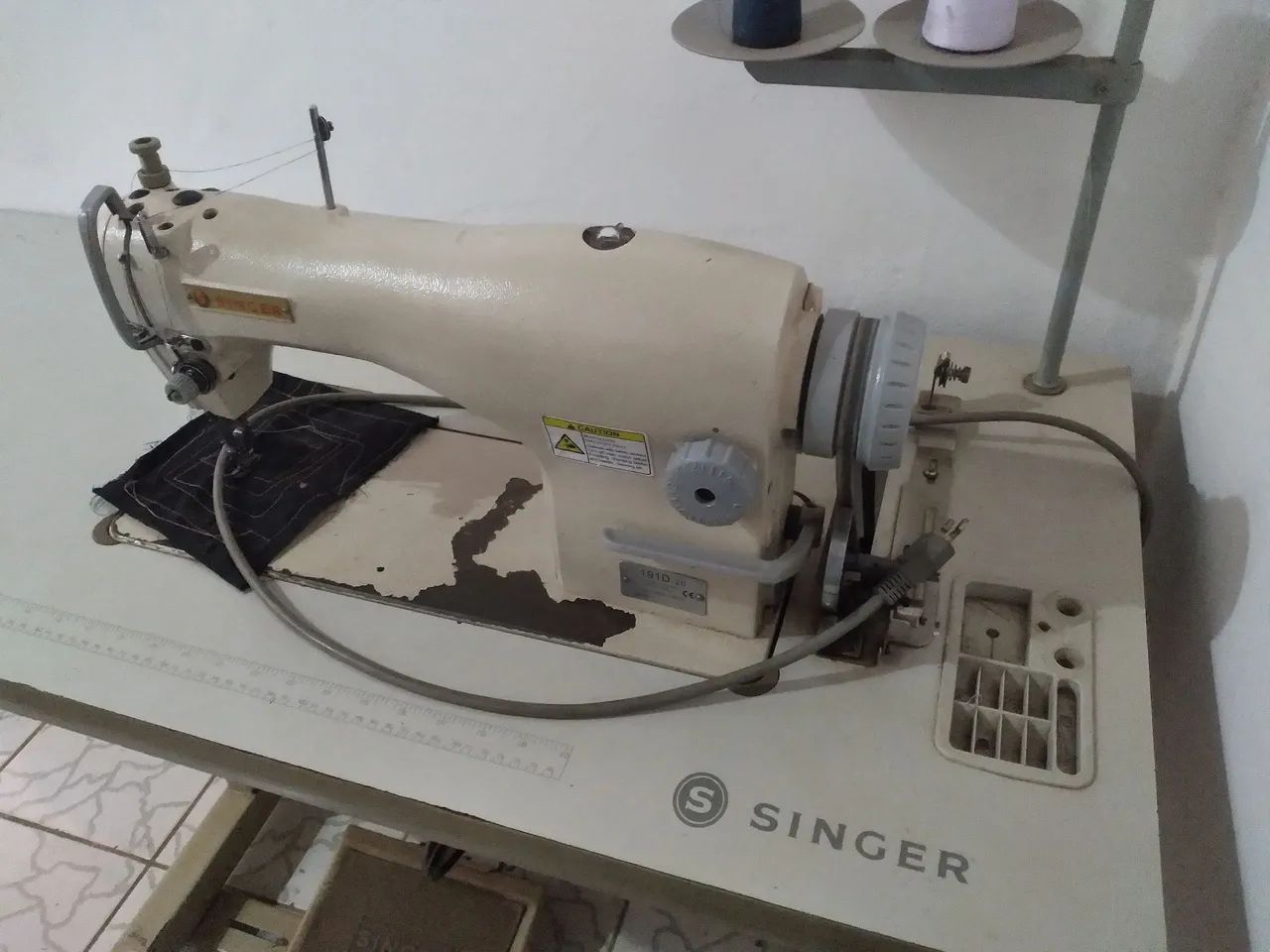 Máquina de Costura Industrial Singer 191D 20 tel *