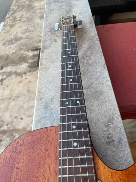 VIOLÃO ELÉTRICO CORT