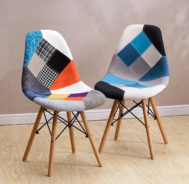 Cadeira Eames Acolchoada - últimas unidades