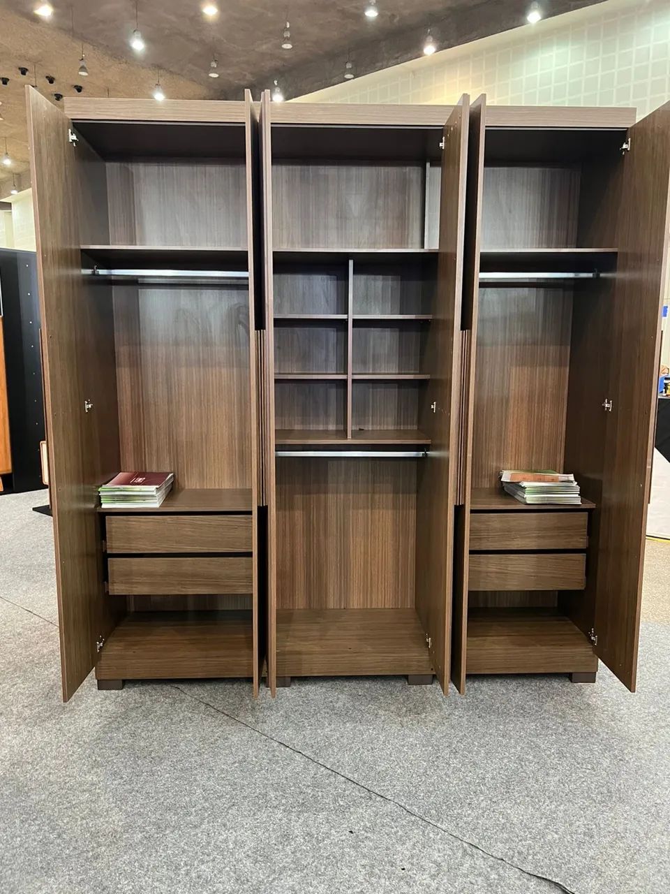 Antares Wardrobe