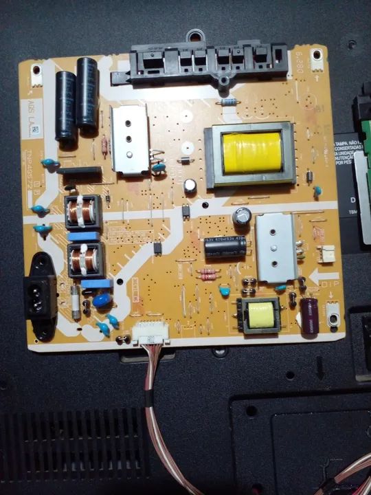 Placa principal tv Panasonic tc-32d400b  - Foto 2