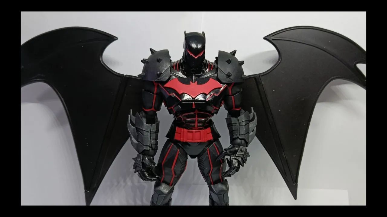  Batman Hellsuit- DC Multiverse65566203910914122