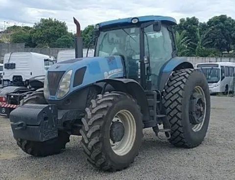 Trator  New Holland 4x4 2016