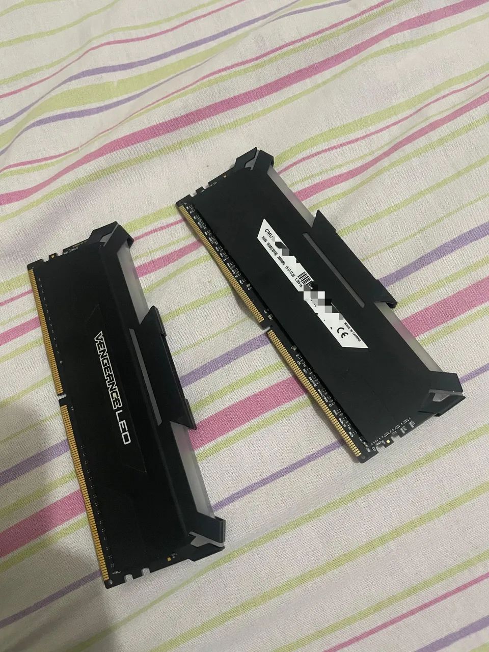 Corsair Vengeance LED DDR4 2x8 16GB RAM Memory64312622788353120