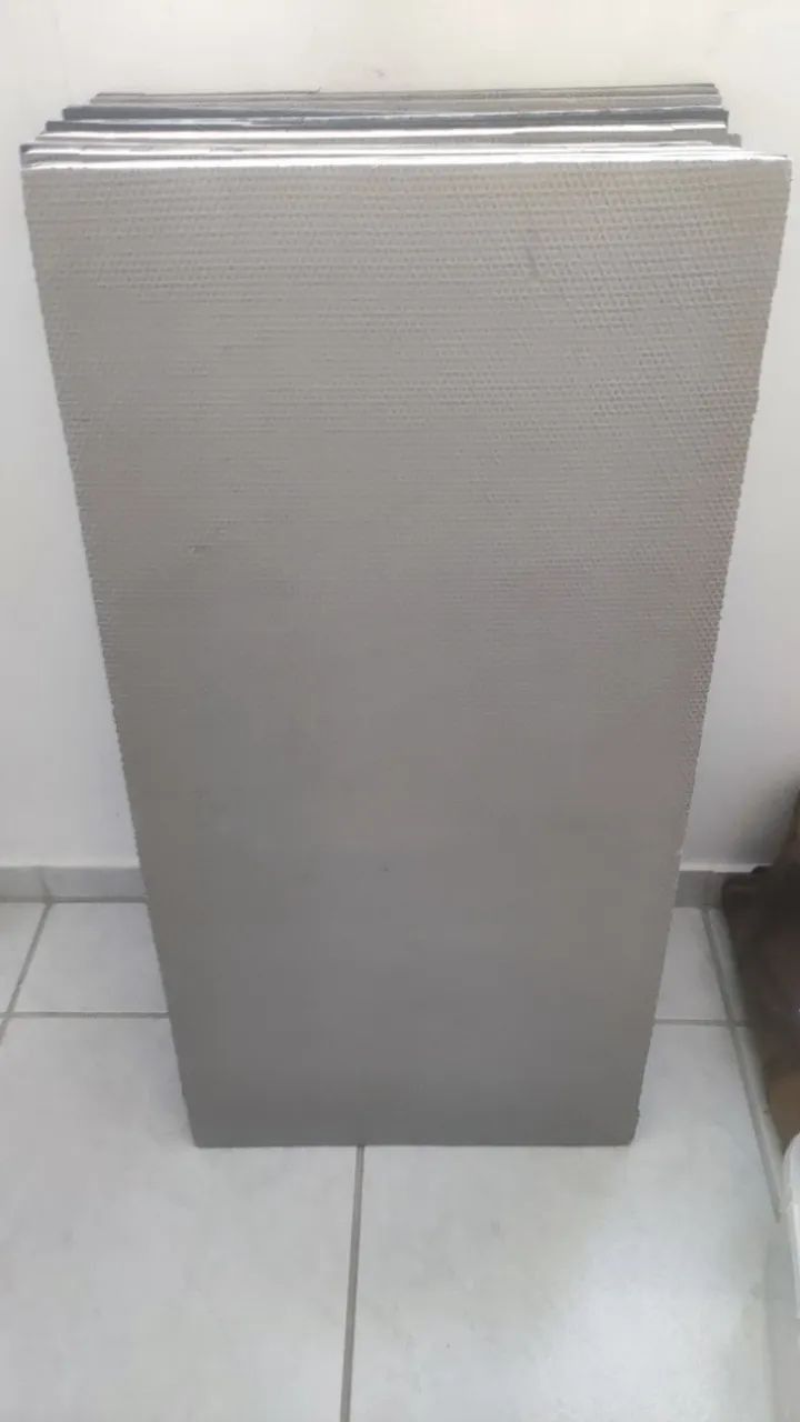PLACAS PISO EVA MEDIDA 1,00M X 0,5M X 2,0 CM