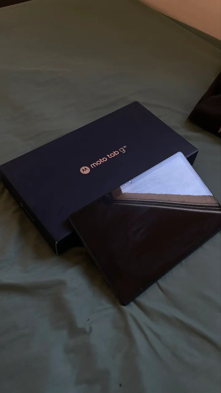 Moto tab g70