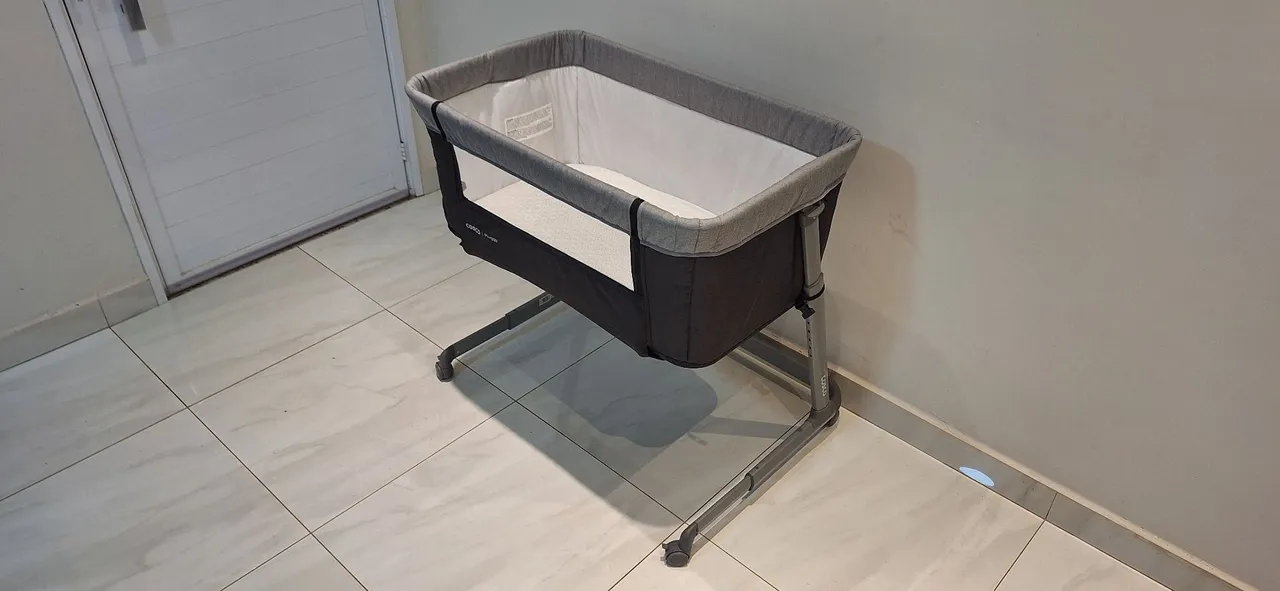 Berço Cosco Portátil - Conforto e Segurança para o Bebê