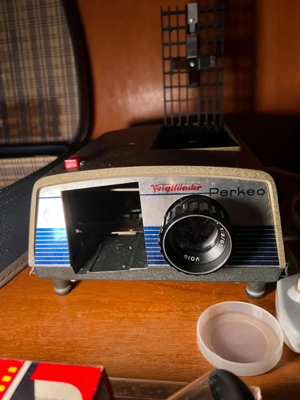 Projetor de Mesa Voigtländer Perkeo RELÍQUIA - C/ Todos os Acessórios e Lâmpada Substituta - Foto 2