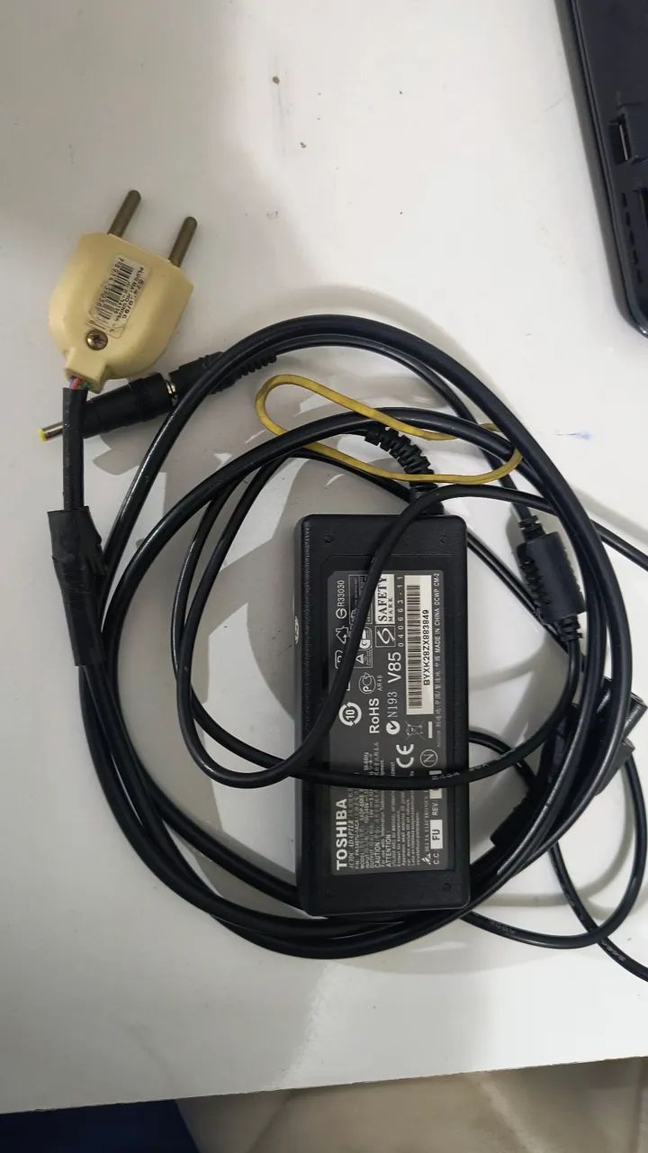 HP Notebook - no battery, works only with cable64308008822403122