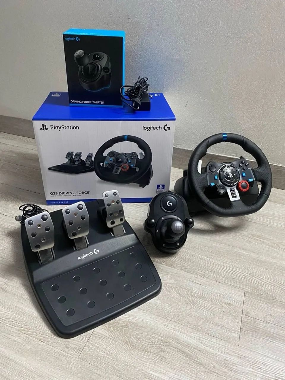 Volante Logitech G29 para PS4/PS5 e PC