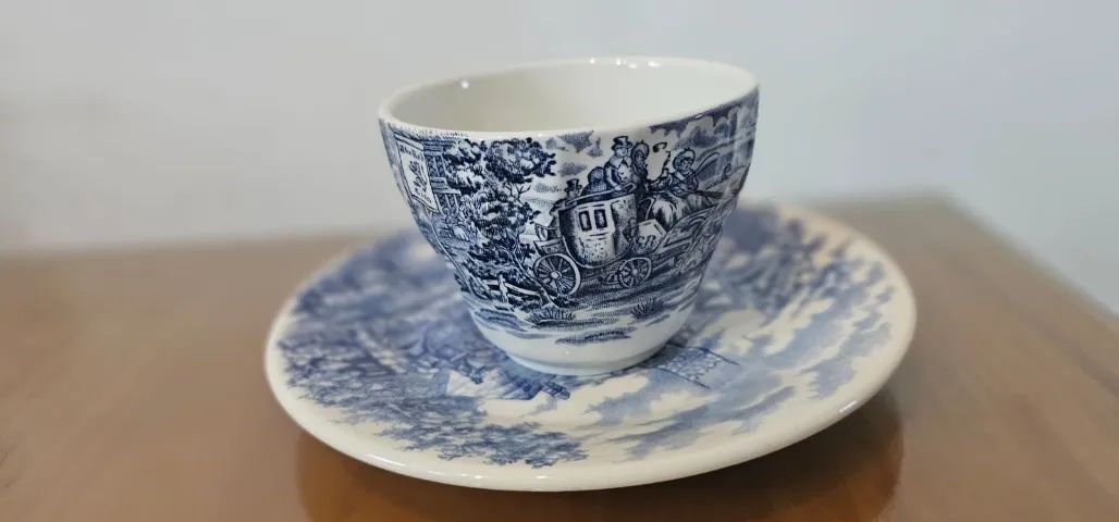 Antique Cup64606907846402120