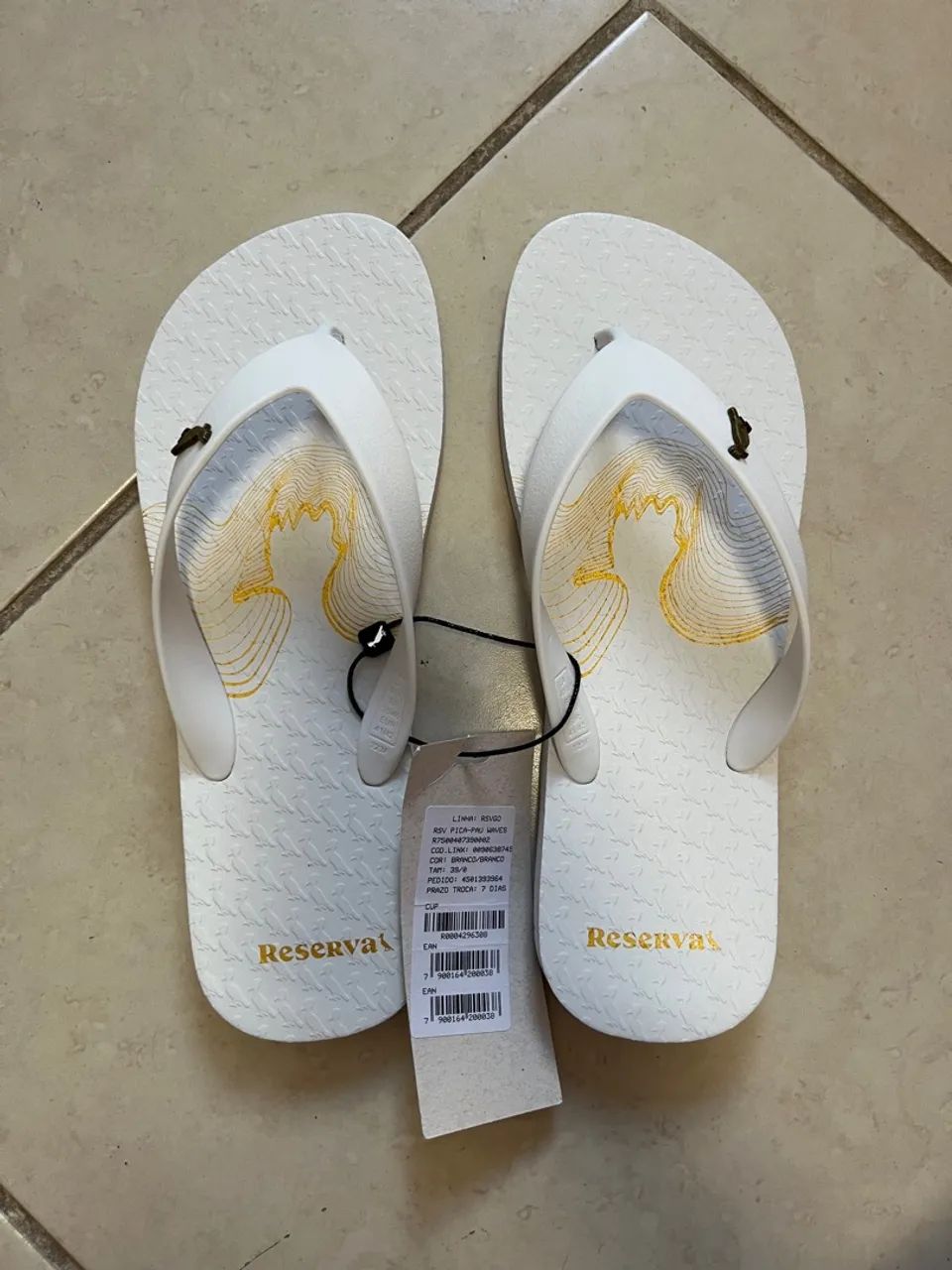 Chinelos Reserva RSV Pica-Pau Waves - Branco com Dourado (Tamanho 39) - Foto 5