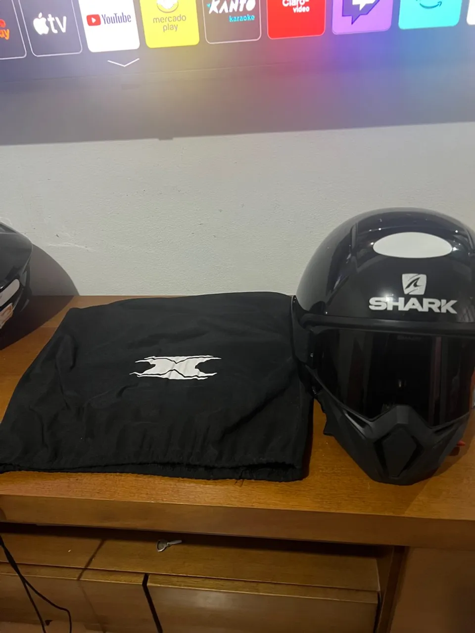 Capacete Shark Dark