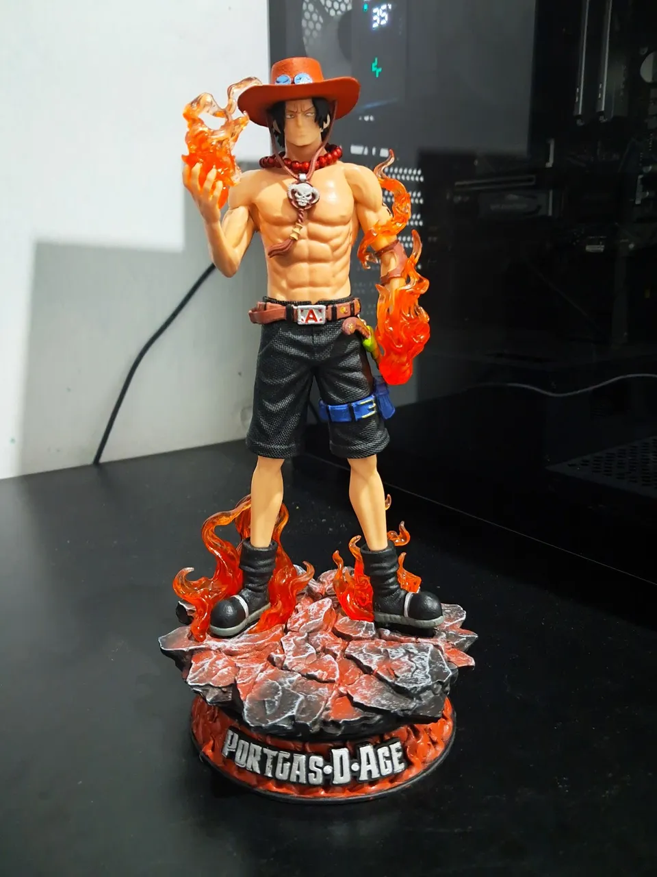Action Figure Portgas D. Ace One Piece 25cm