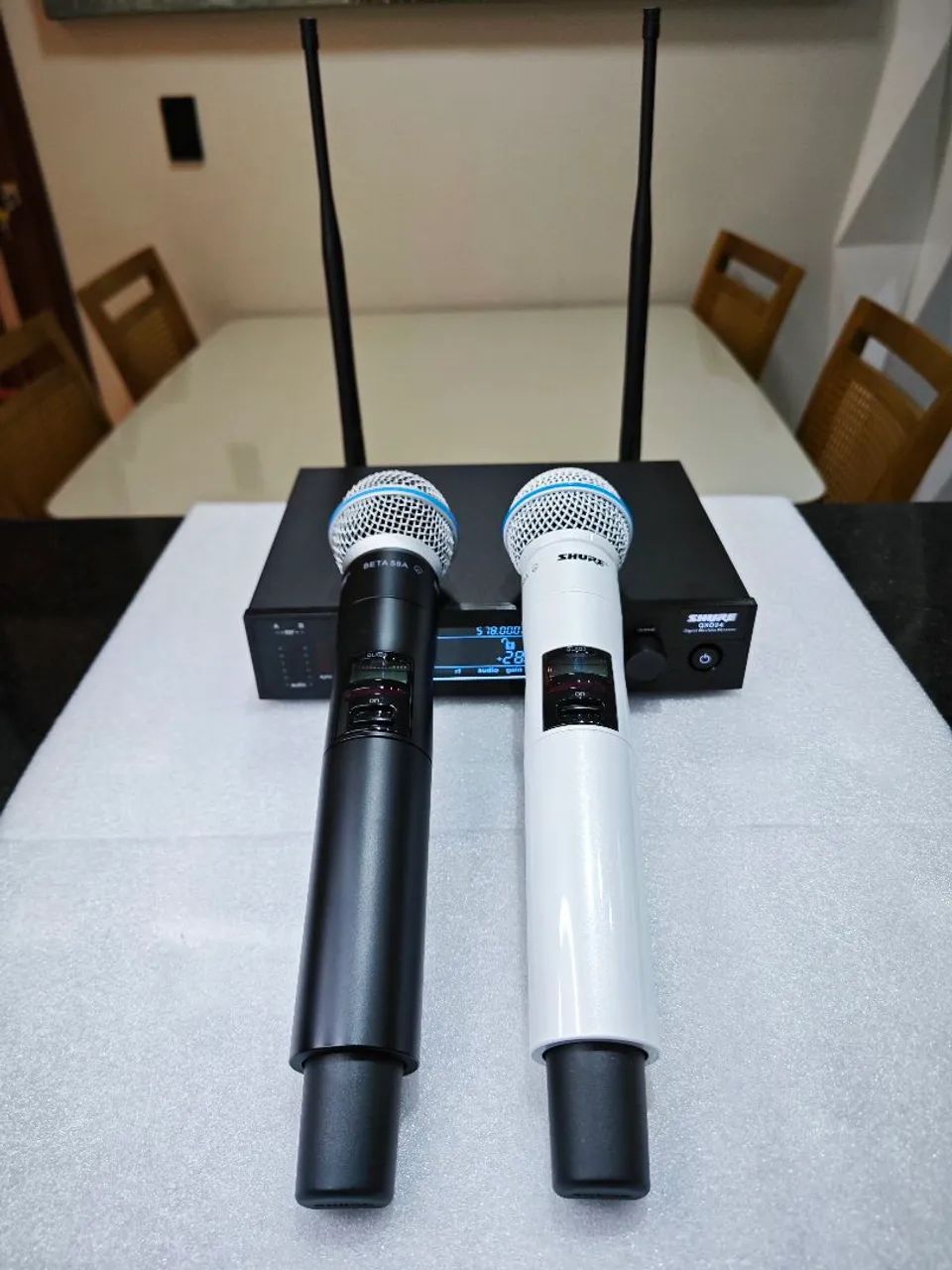 Microfone Shure QXD24 Duplo Branco e preto  - Foto 5