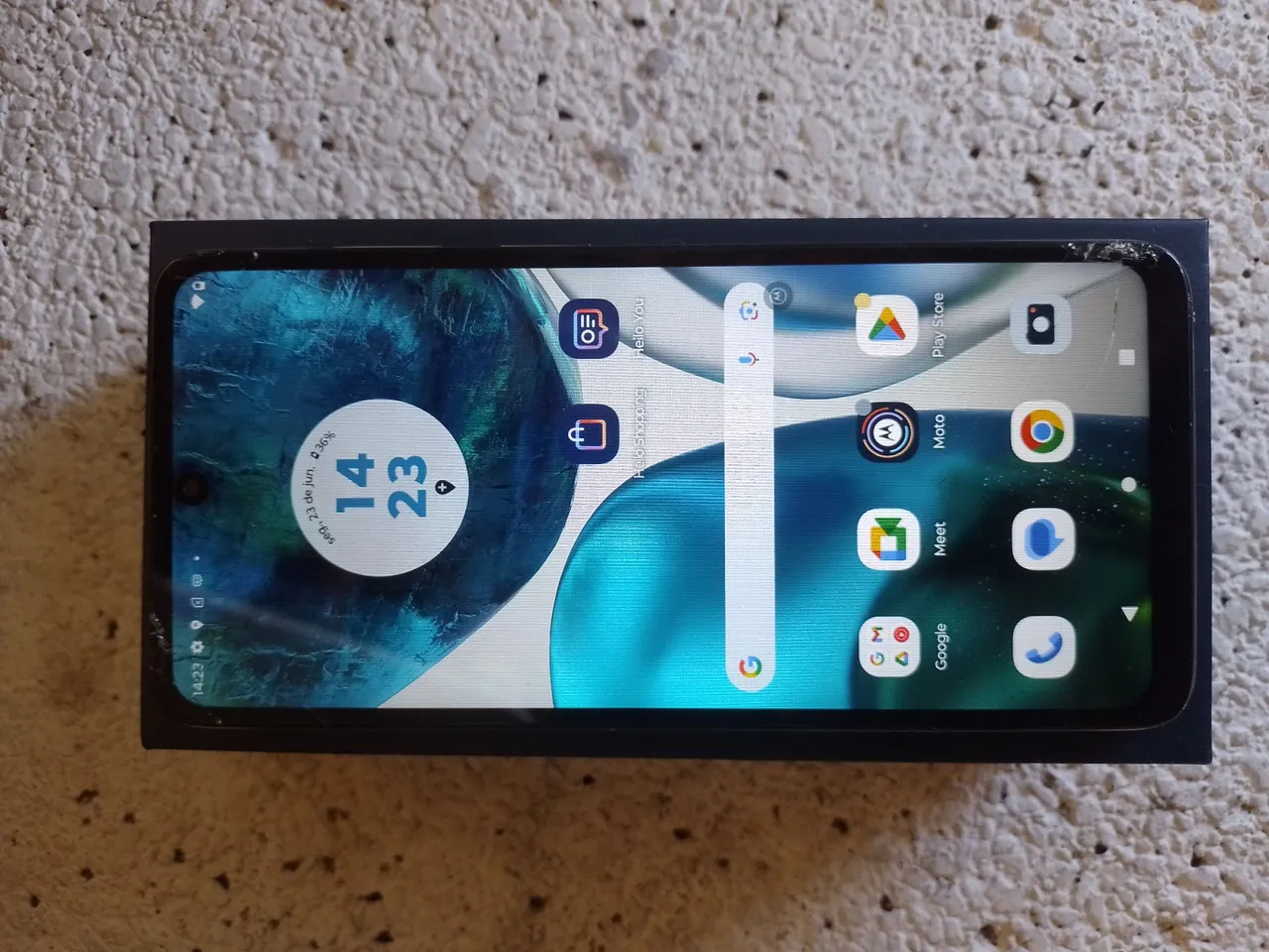 Moto G52 128 gigas troco em corrente de prata também