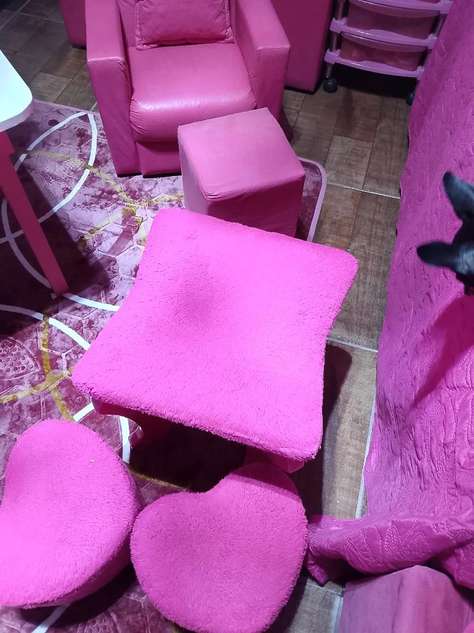 Poltrona Infantil Rosa com Puff - Foto 3