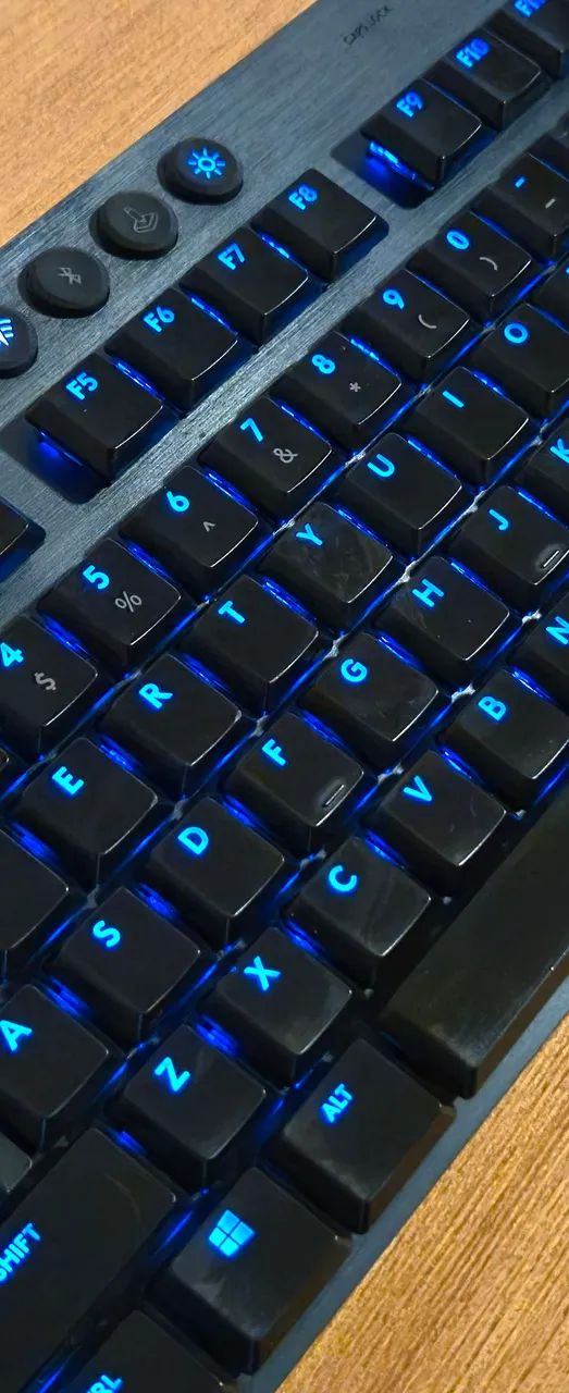 Kit Logitech Teclado G915 + Mouse G903 Lightspeed com caixa  - Foto 4